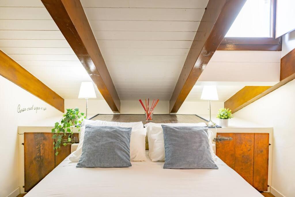 Canonica Attic Apartment Милан Экстерьер фото